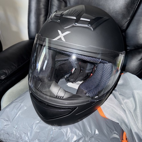 Full face motorcycle helmet - full,